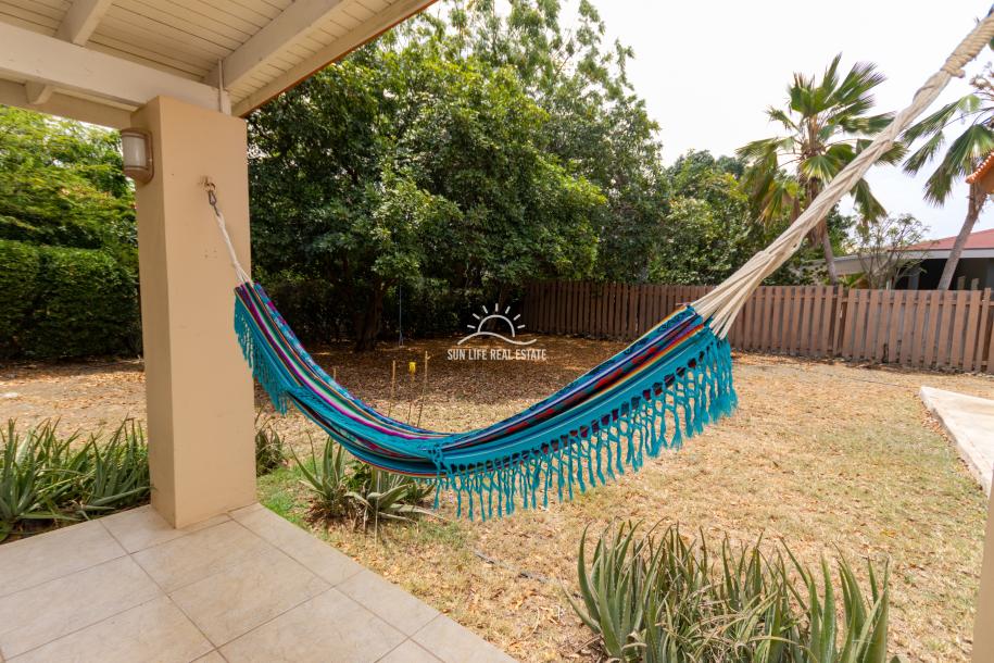 Spacious Family Home for Rent in Montaña-20