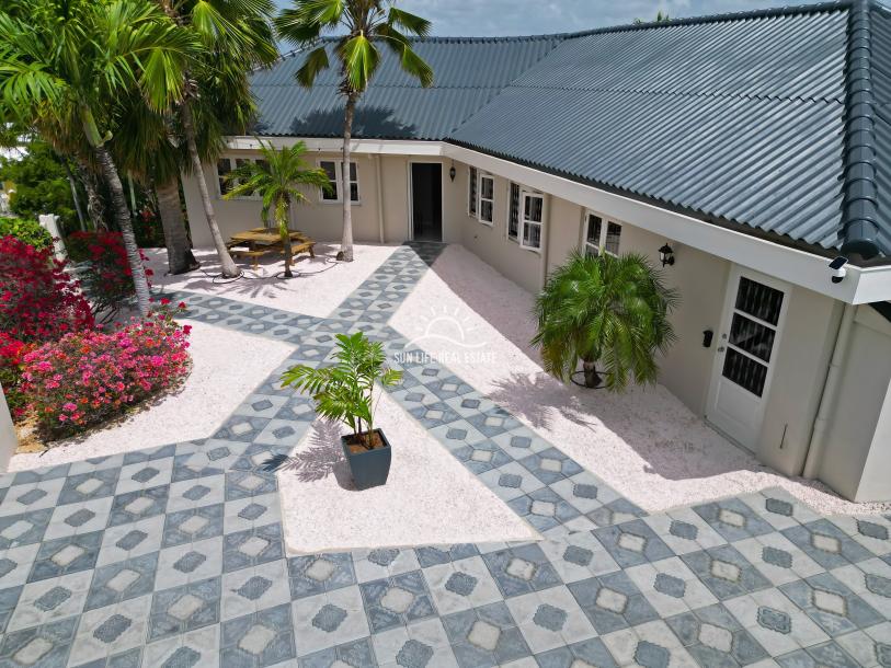 Expansive Home with Apartment & Generous Lot for Sale in Bottelier-5